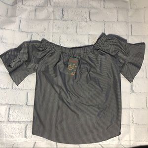NWT - Striped off the shoulder top sz M